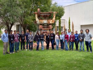 Ingresan estudiantes del Sistema de Educación Dual del Cecytez a la empresa Cesantoni